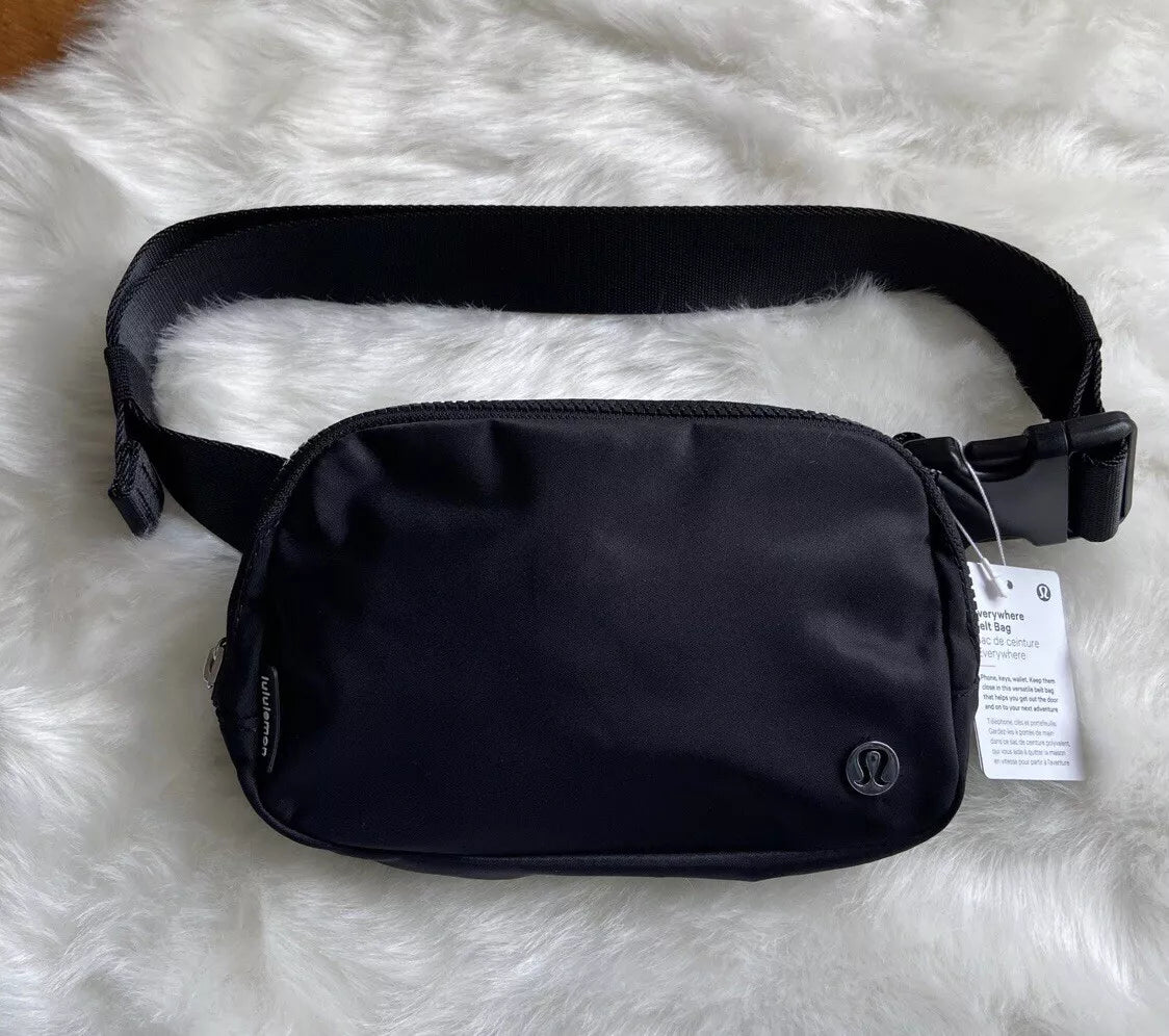 LULULEMON BELT BAG BLACK
